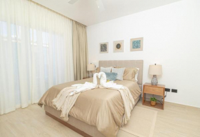 Luxury 1BR Oasis Private Beach Aqua Esmeralda